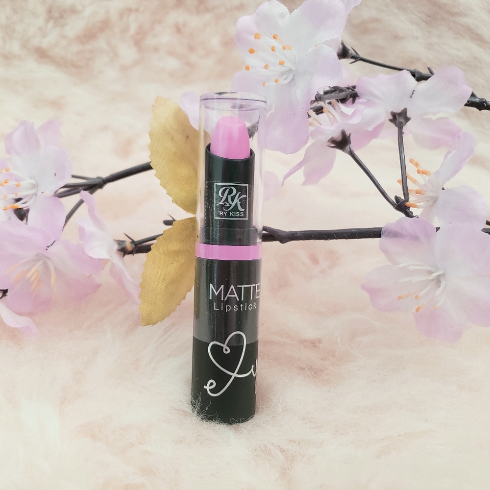 💋Ruby Kisses Matte Lipstick # Baby Pink